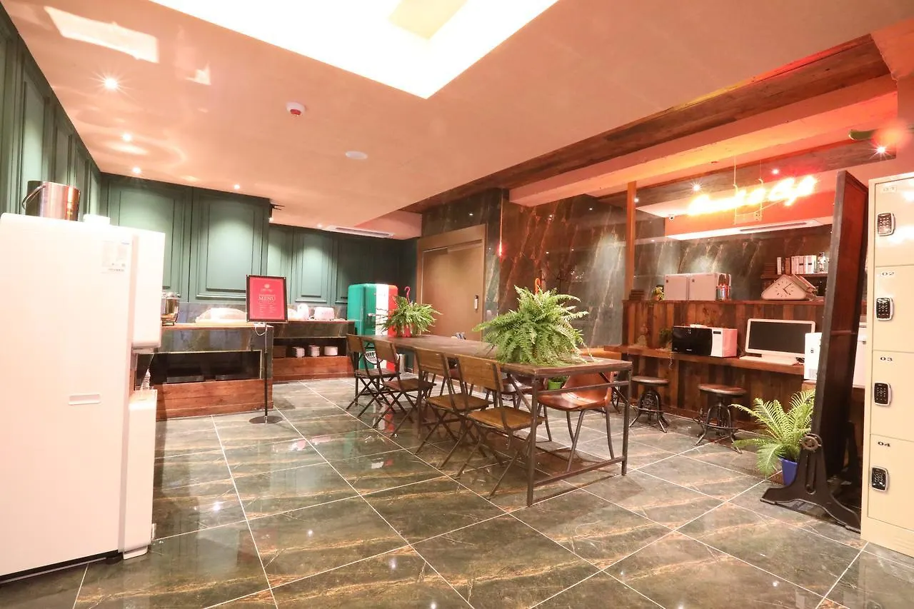 February Stay Gangseo Busan Hotel